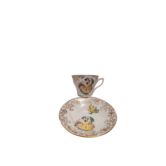 Queen's Bone China Cup and Saucer - Picture 2 of 6